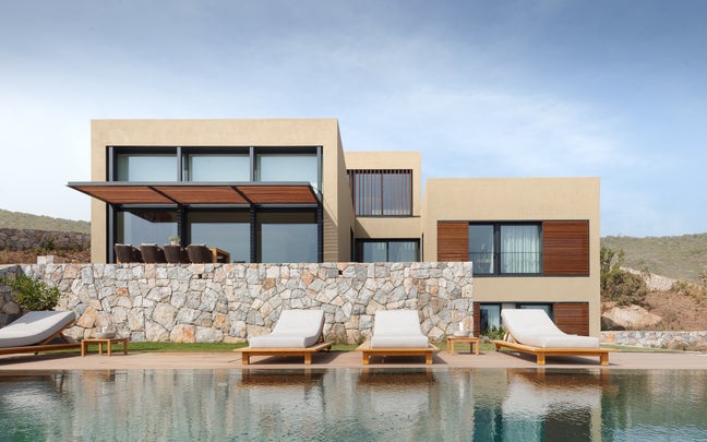 Four-Bedroom Pool Residence