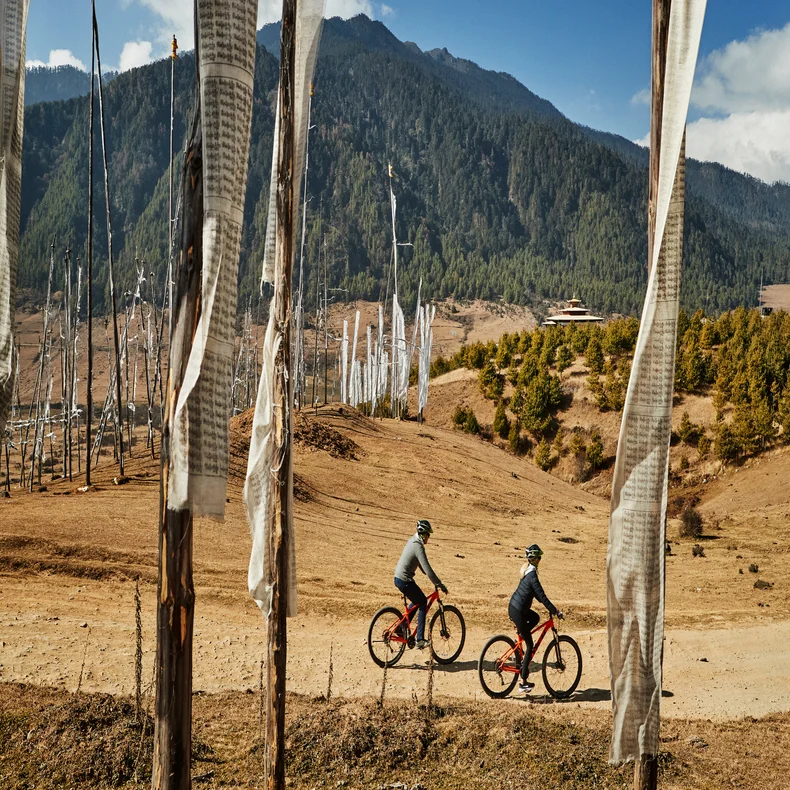 Take the lodge’s bikes out for an undulating cycle up to Sangchen Dorji Lhuendrup Nunnery with its magnificent temple.