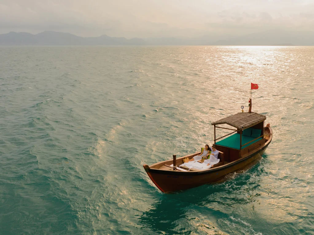 Vietnam Boat Trips, Charters and Cruises