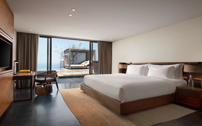 Sky Penthouse with Pool - Two Bedroom