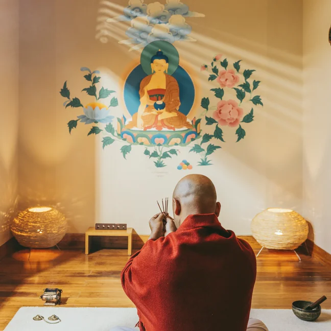 Medicina tibetana en el Six Senses Vana