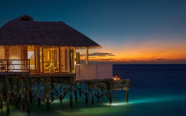 Sunset Laamu Water Villa with Pool