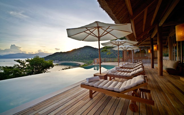 Biệt thự hồ bơi trên đồi tại Six Senses Ninh Van Bay