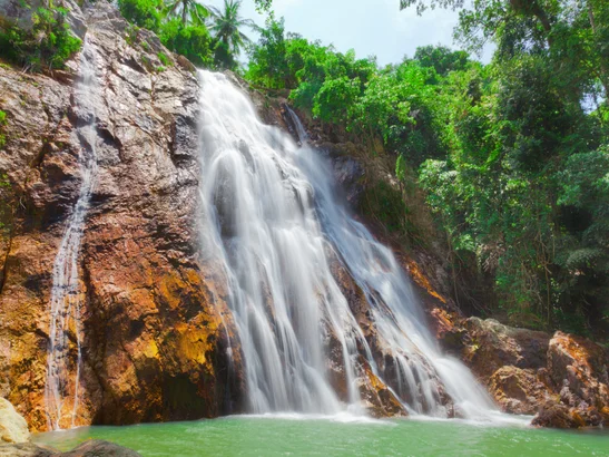 Na Muang Waterfalls