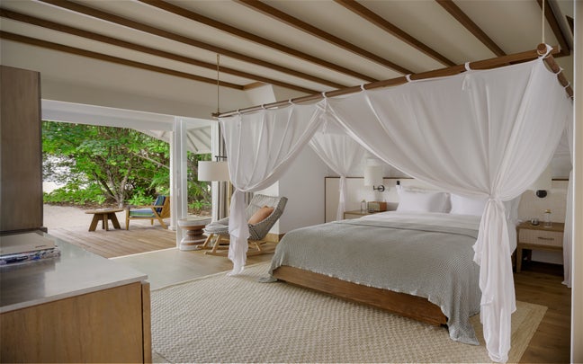 Deluxe Beach Villa Suite With Pool