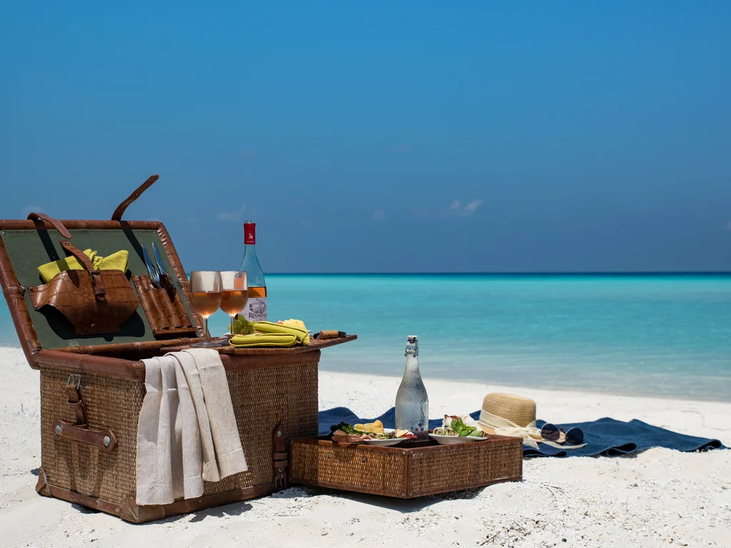 Picnic de náufragos en Masleggihuraa