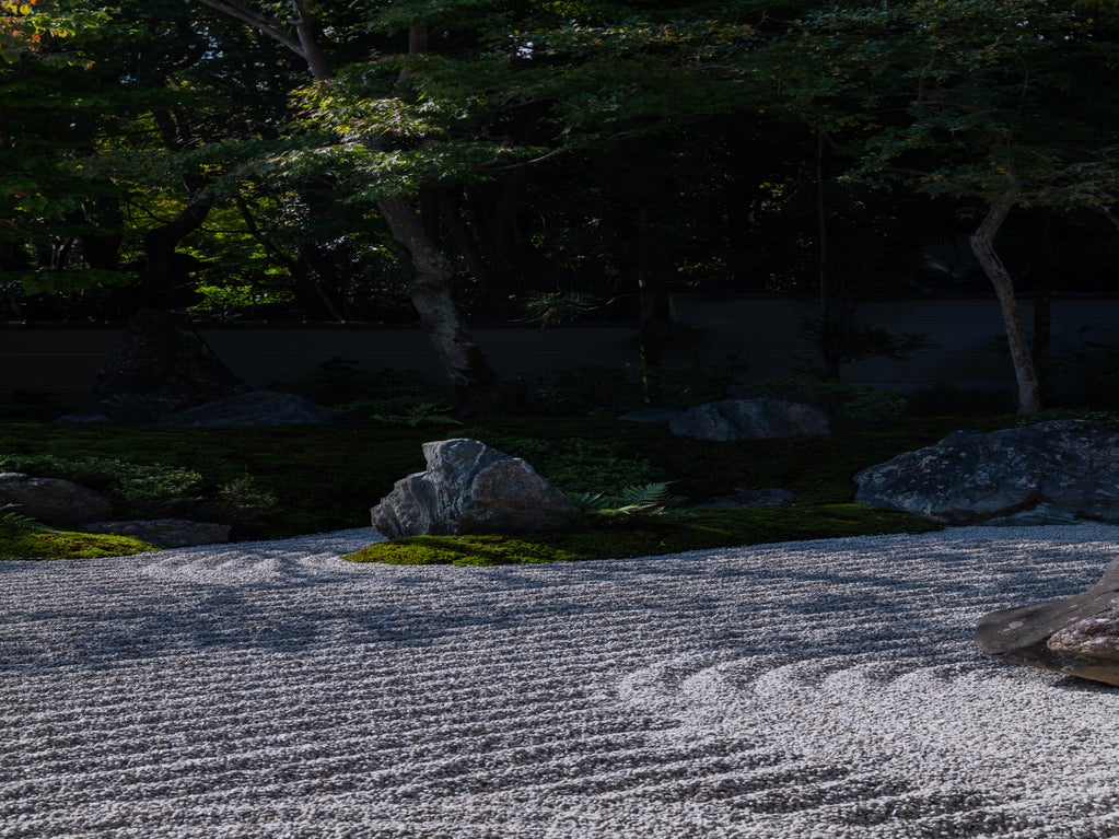 Beyond Sand and Rocks – into the World of Zen Gardens