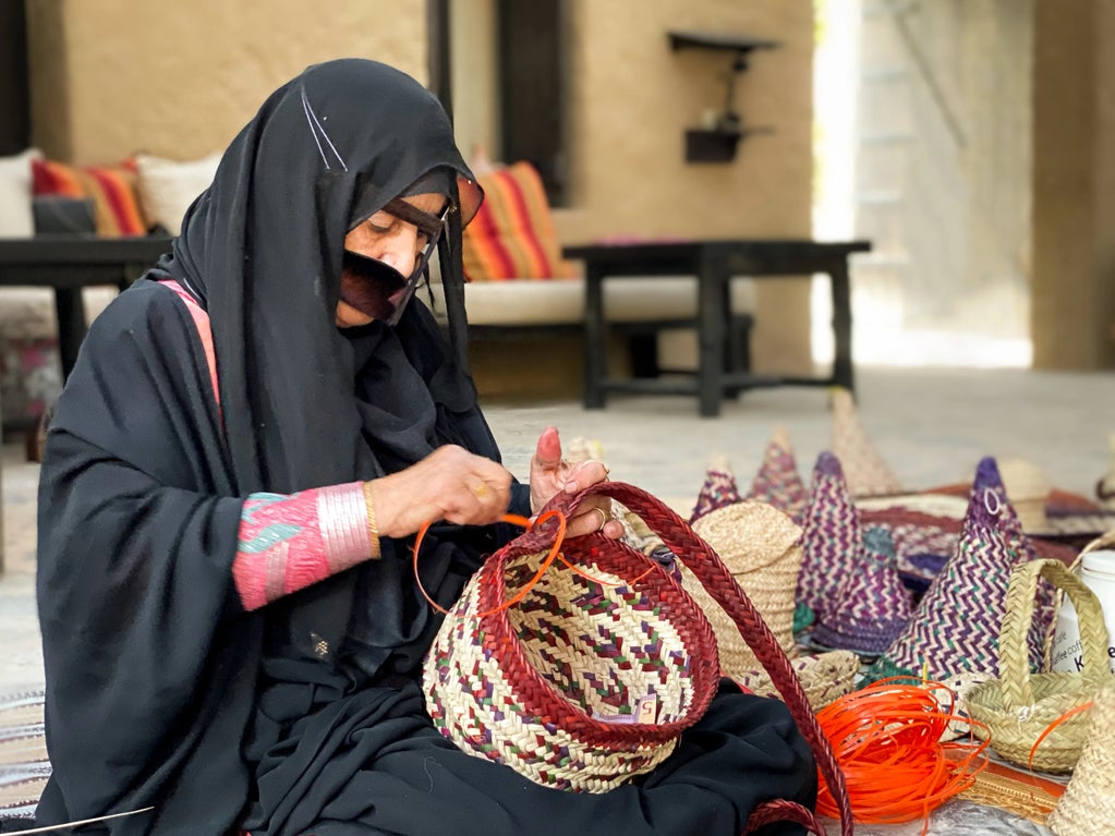 Sense of Oman: Through a Woman's Eyes