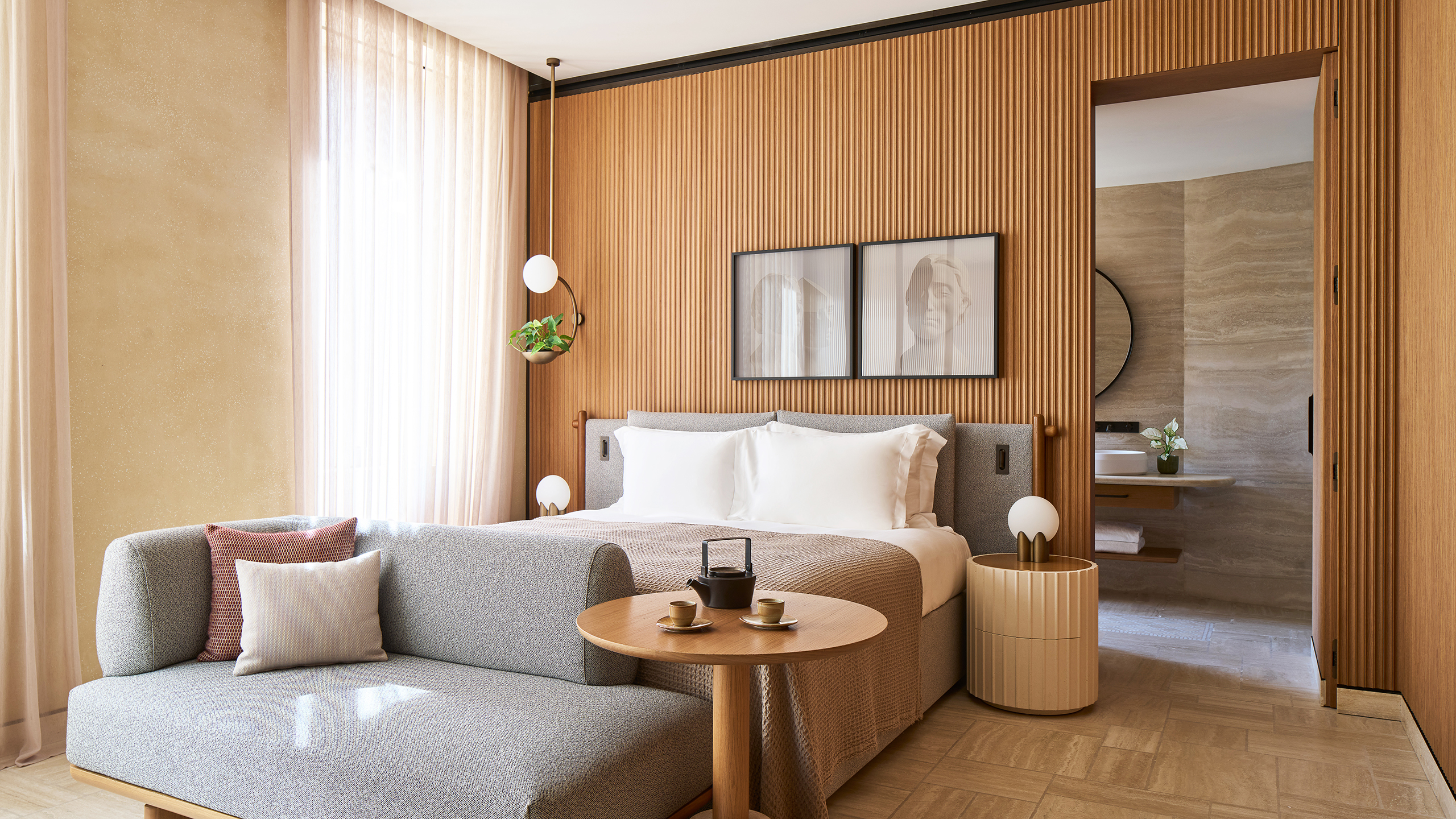Superior_Deluxe_Room