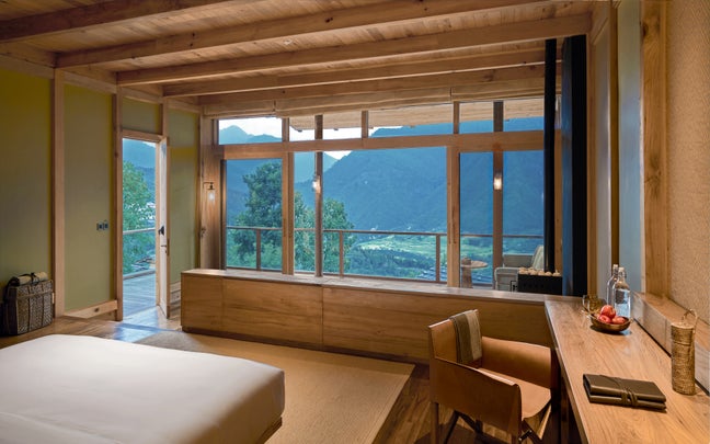 Upper Lodge Suite
